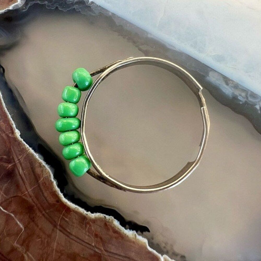 Vintage Handmade Green Seed Bead Ring